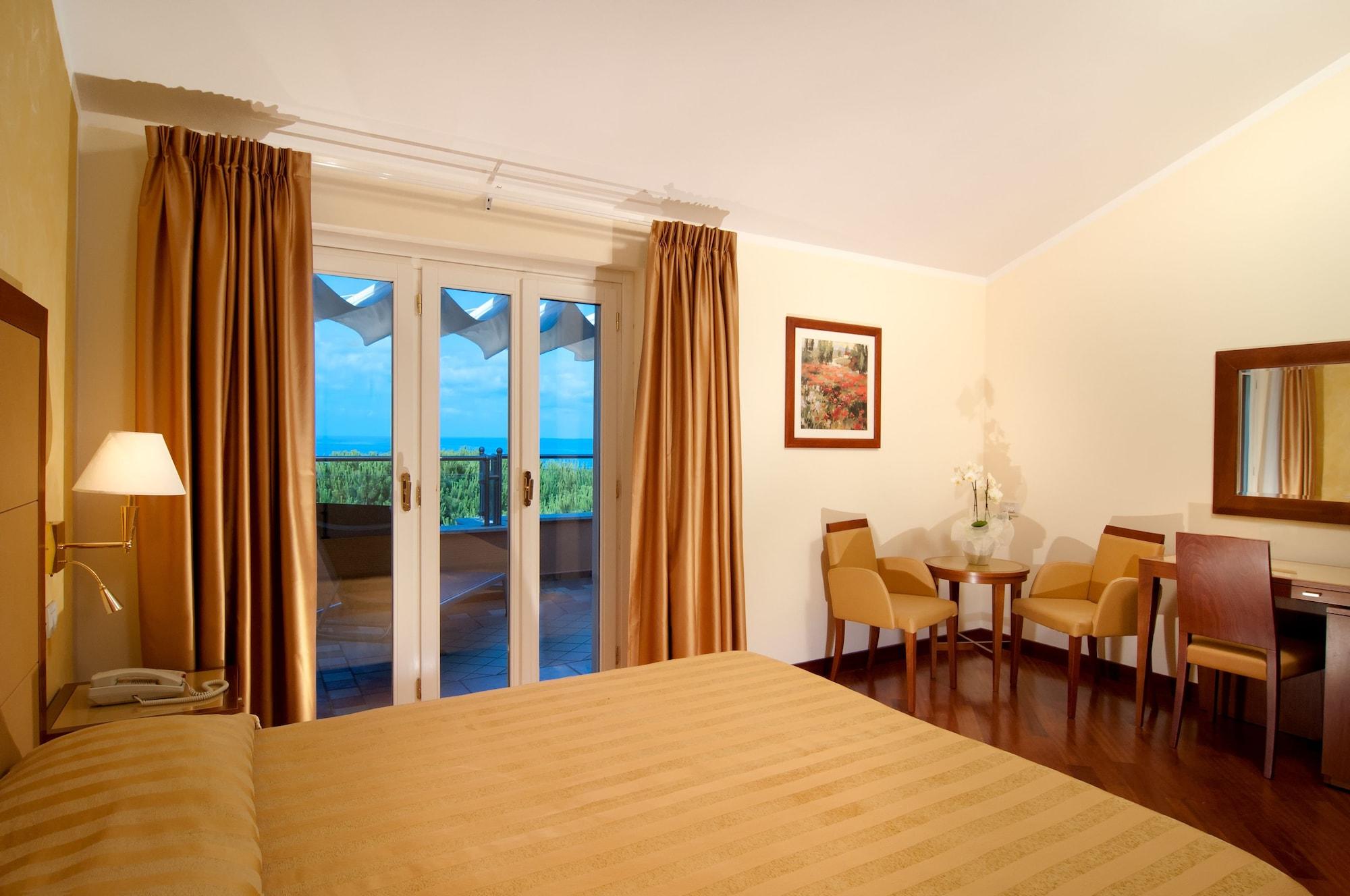 Versilia Palace Hotel Марина ди Пиетрасанта Екстериор снимка