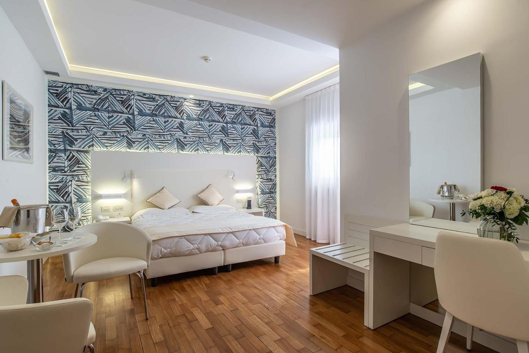 Versilia Palace Hotel Марина ди Пиетрасанта Екстериор снимка